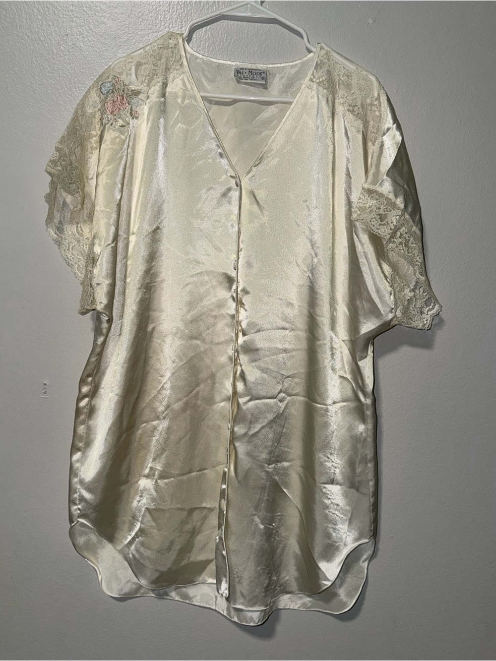 Mignon Cream Satin Lace-Trim Button Front Tunic